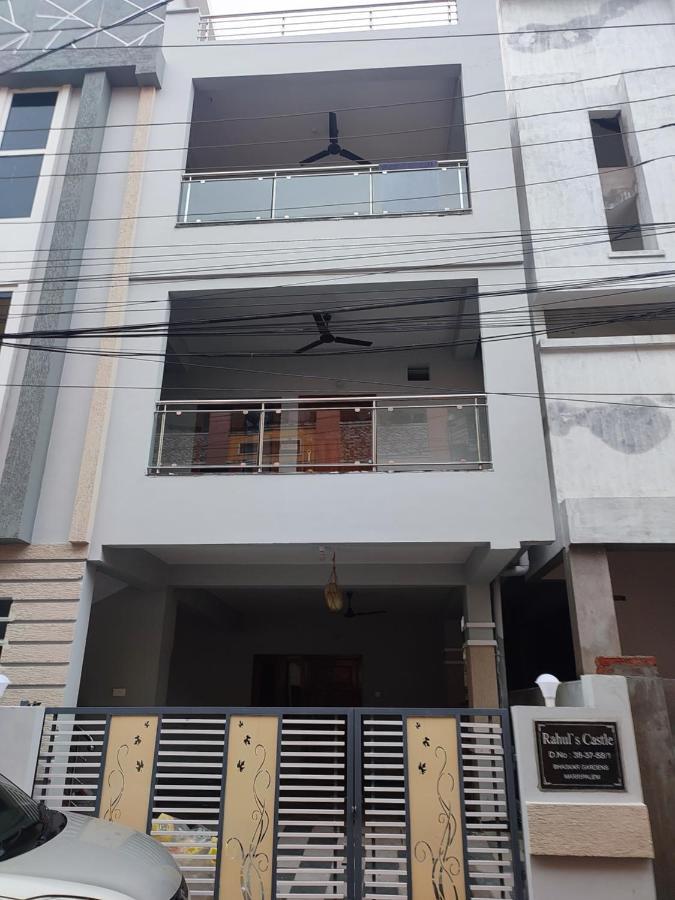 Rahul'S Castle Guest House Visakhapatnam Eksteriør billede