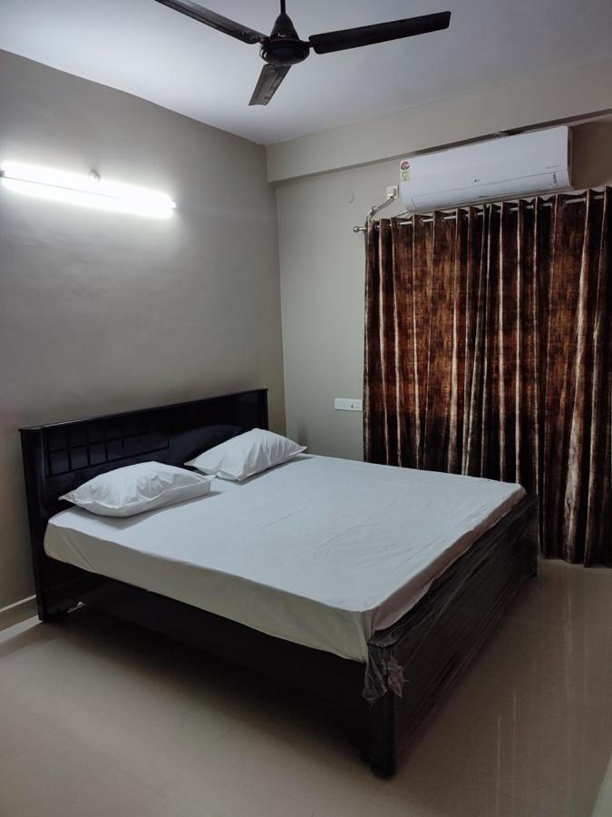 Rahul'S Castle Guest House Visakhapatnam Eksteriør billede